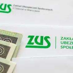 Pieniądze i dokumenty ZUS. Nadzieja na godne zus emerytury.