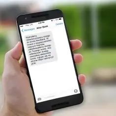 Oszustwo smishing: SMS od "Alior Bank" informuje o blokadzie konta i prosi o logowanie na fałszywej stronie.
