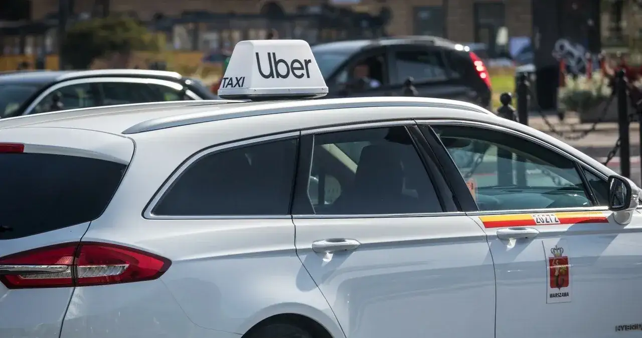 Zdjęcie Ile zarabia kierowca Ubera? Fakty, które mogą cię zaskoczyć