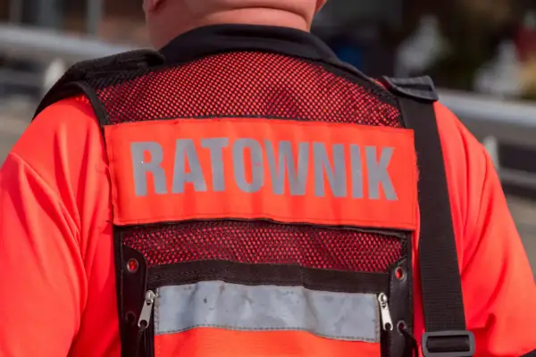 Zarobki ratownika medycznego - Ile naprawdę dostajesz?