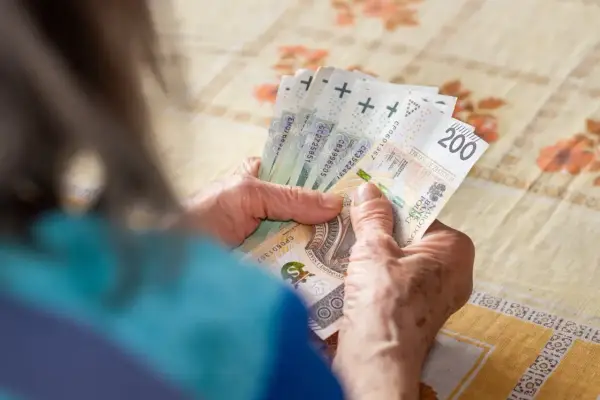 Czternastka 2026 - Kiedy i ile? Zobacz, co musisz wiedzieć!