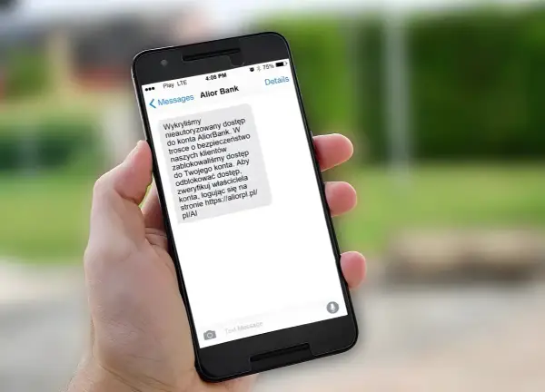 Ataki SMS i smishing - Jak się bronić i co mówi prawo?